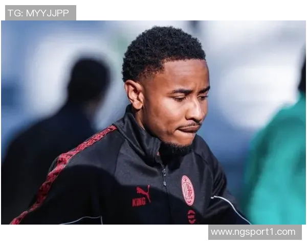 恩昆库希望继续效力AC米兰经纪人与费内巴切并无接触