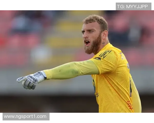 神奇扑救亚当斯禁区内射门被迪格雷戈里奥神勇挡出精彩瞬间回顾 神奇扑救亚当斯禁区内射门被迪格雷戈里奥神勇挡出精彩瞬间回顾