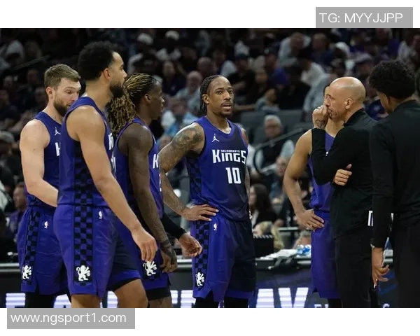 比尔谈快船首轮出局感受以掘金成功激励球队重整旗鼓