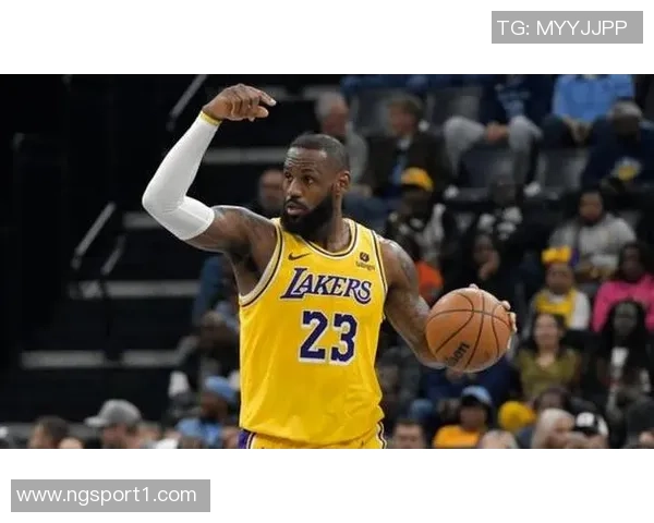 奥尼尔谈里夫斯表现出色但詹姆斯回归后将面临角色调整挑战