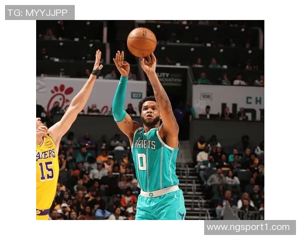 布里奇斯加时发威砍下35分助球队逆转胜利全场最佳表现令人瞩目